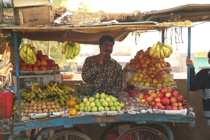 	Indien: Obstverkäufer	