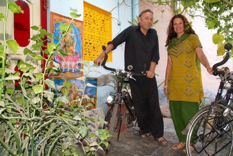 Rajasthan, Indien: Die französischen Radfahrer Eric und Christine