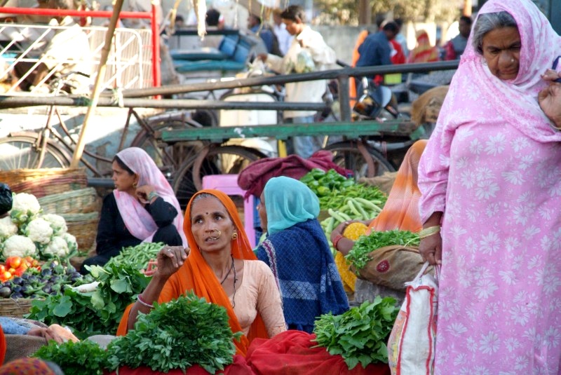 Rajasthan, Indien: Treiben am Markt in Udaipur