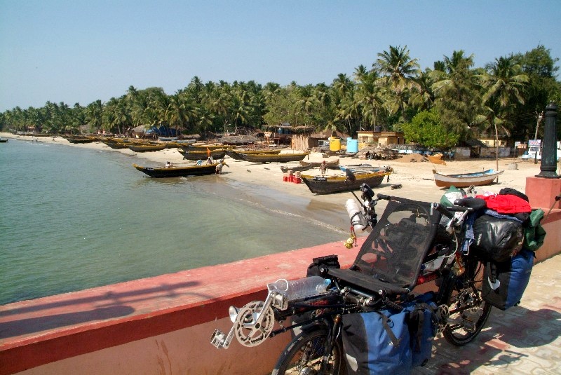 	Maharashtra und Goa, Indien: Strand in Malvan	