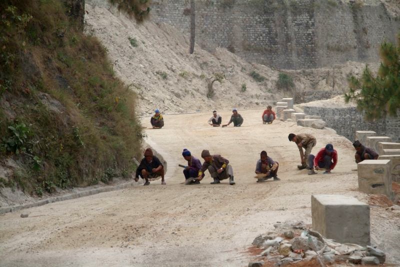 	Nepal: Strassenarbeiten in Nepal	