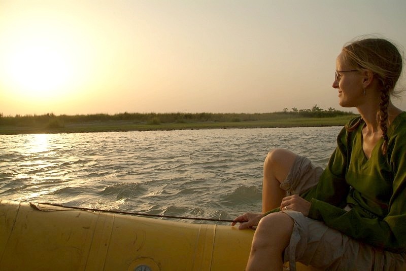 	Nepal: Sonnenuntergang im Bardia Nationalpark	