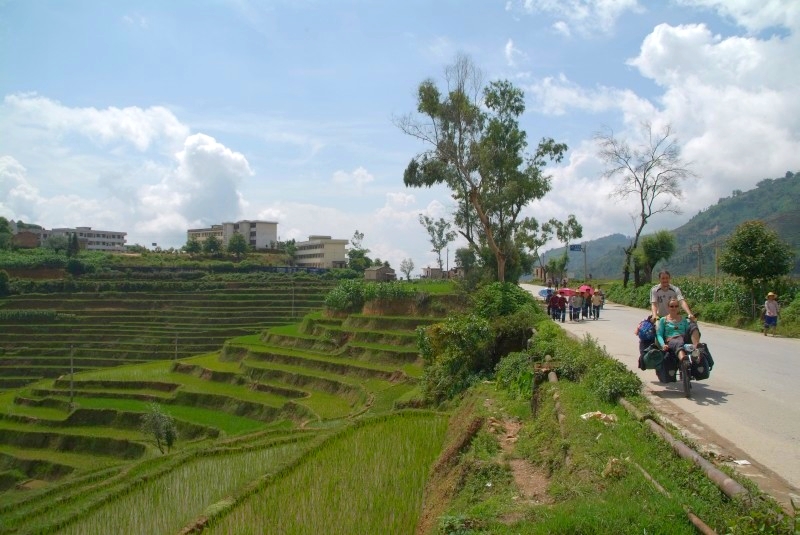 	Yunnan, China: Mit dem Tandem Hase Pino durch die Reisterassen	